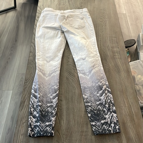 Calvin Klein Jeans straight leg - Picture 2 of 3